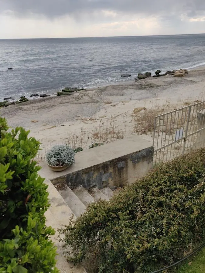 Beach Villa Varna - Cosiness 4 Meters From The Sea